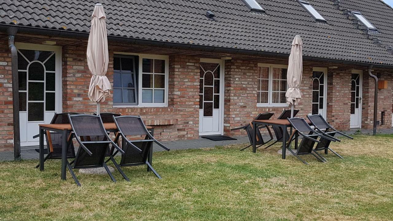 Rappin Boddenhus Auf Ruegen - Ferienwohnungen Und Pension מראה חיצוני תמונה